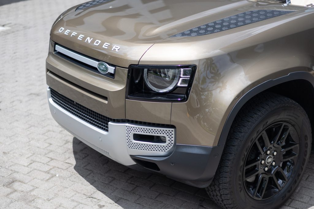 Defender 110 S | Godwana Stone