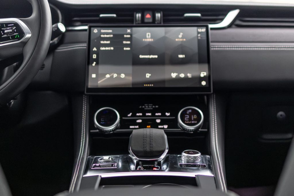 Jaguar F-Pace | Santorini Black