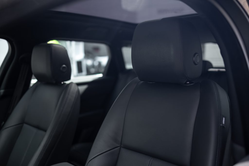 Range Rover Velar | Carpathian Grey