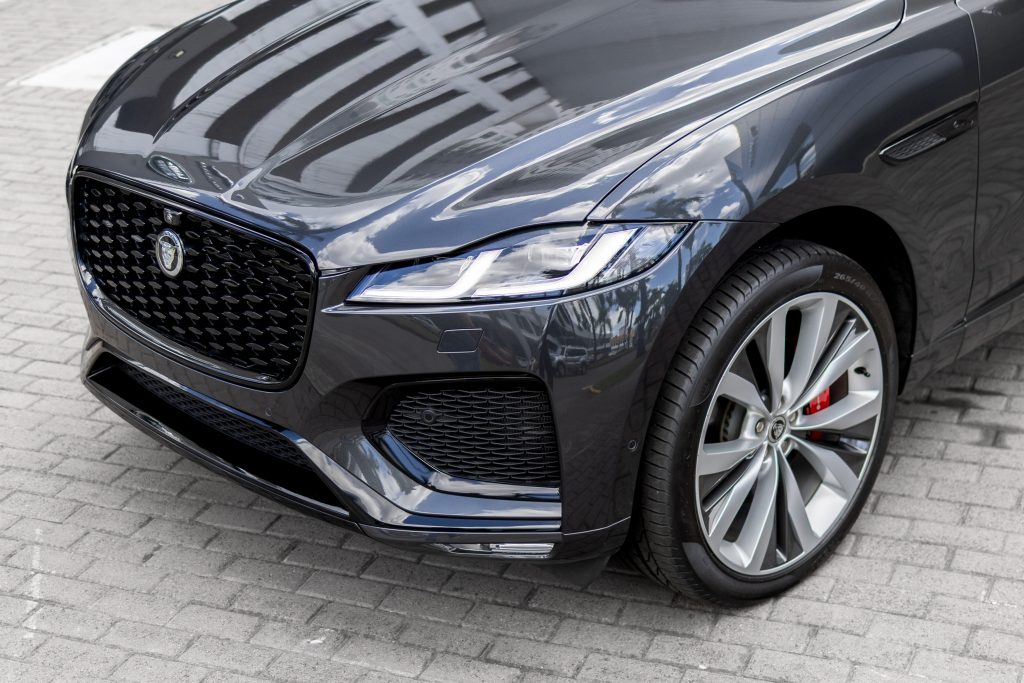 Jaguar F-Pace | Carpathian Grey