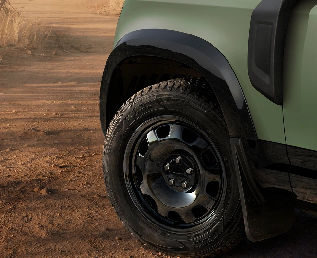 Galería DEFENDER TROPHY EDITION