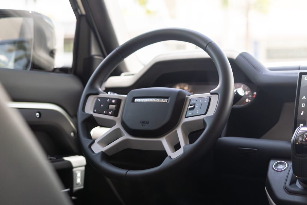 Defender 110 S | Pangea Green