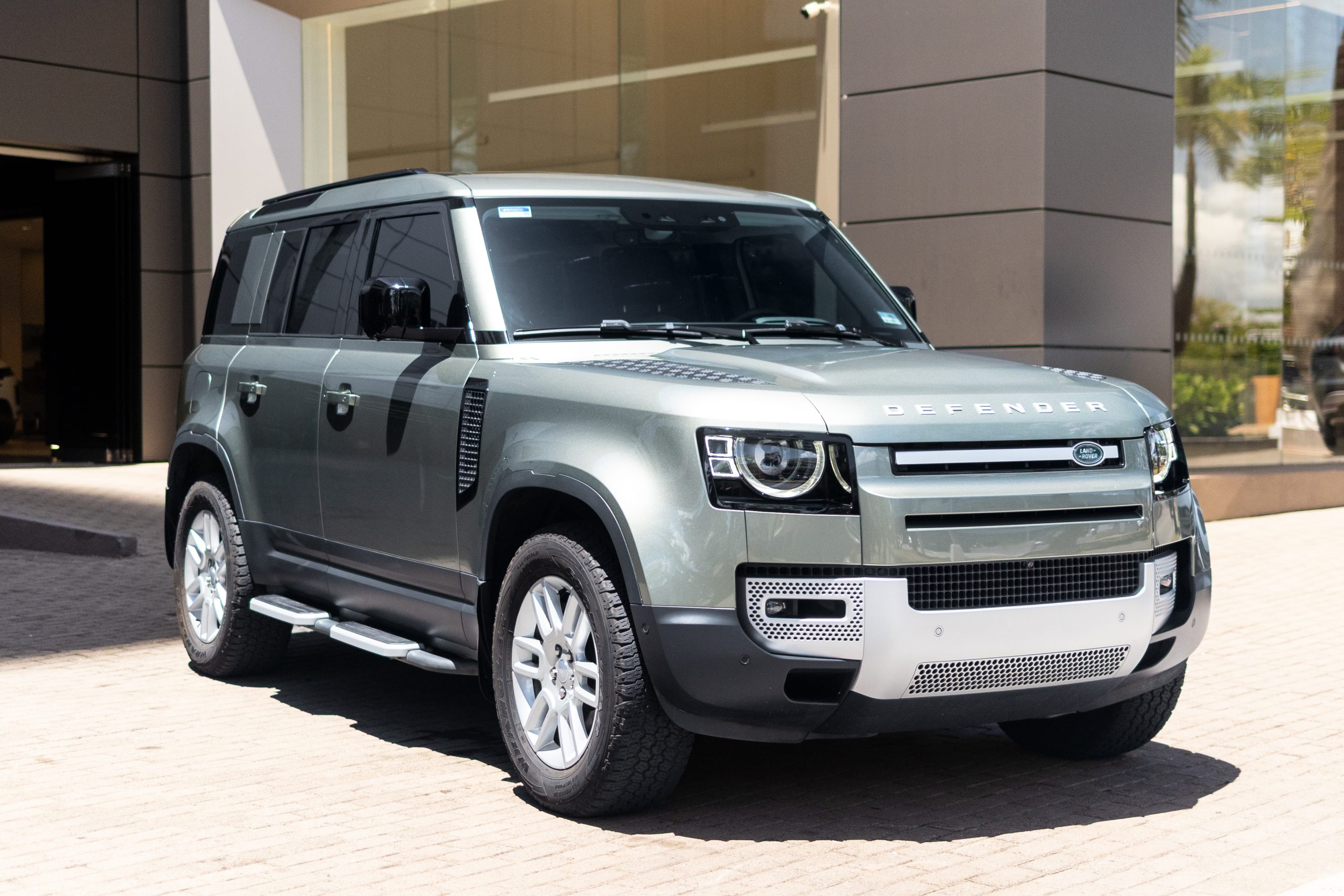 Defender 110 S | Pangea Green