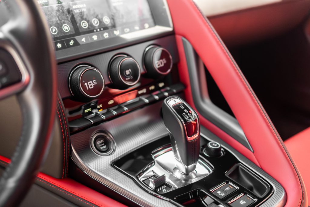 Jaguar F-Type | Eiger Grey