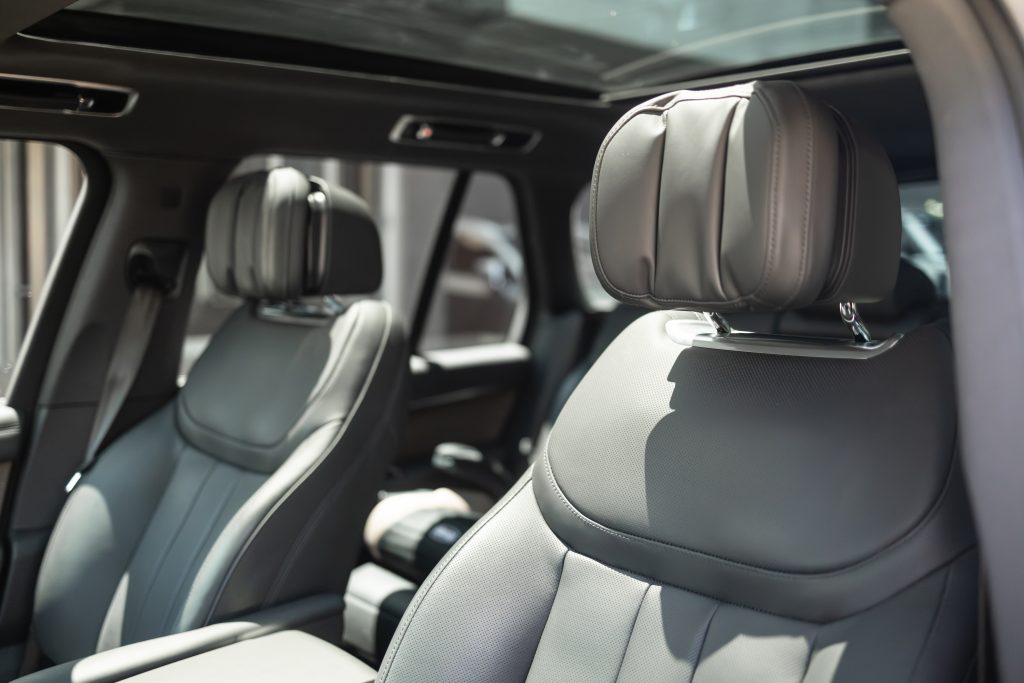 Range Rover HSE | Charente Grey