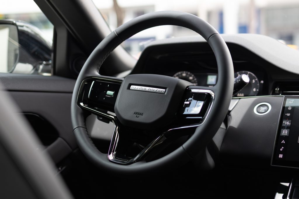 Range Rover Evoque | Ostuni Pearl White