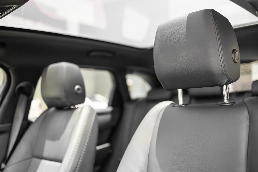 Range Rover Velar | Santorini Black