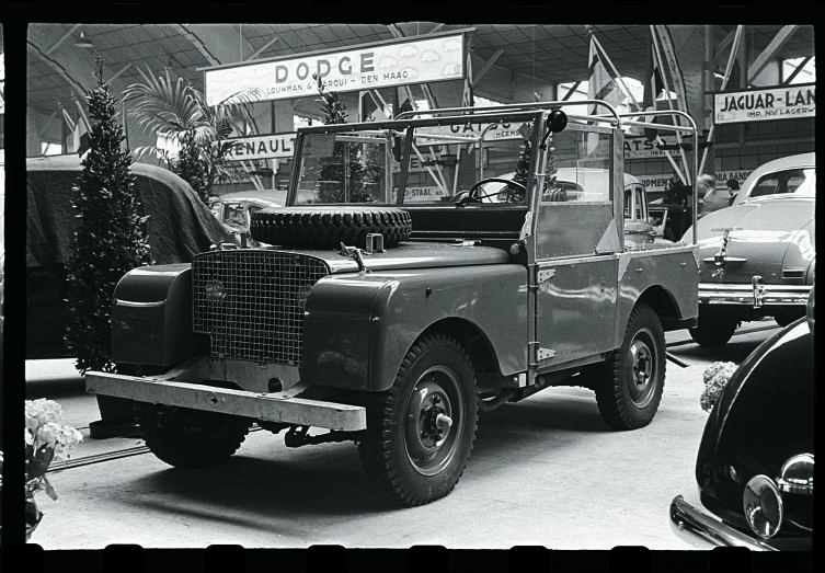 Primer Land Rover en el Amsterdam Motor Show 1948