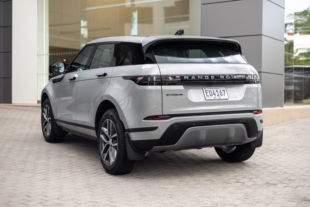 Range Rover Evoque | Seoul Pearl Silver