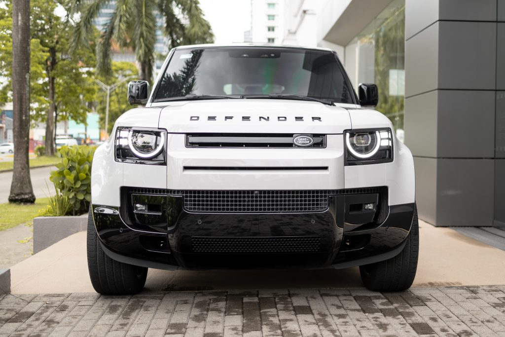 Defender 130 HSE | Borasco Grey