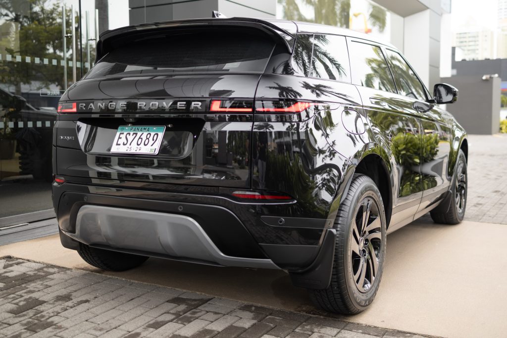 Range Rover Evoque | Santorini Black
