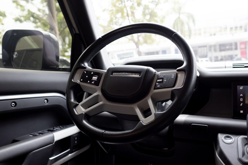 Defender 110 SE | Eiger Grey